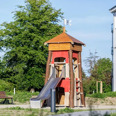 Boddenperle - 5-sterne-ferienwohnung Mit Ostbalkon, 2 Baedern & Strandhaus-charme Apartamento Wustrow (Fischland)