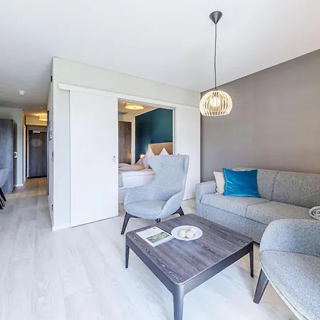 Apartamento Boddenperle - 5-sterne-ferienwohnung Mit Ostbalkon, 2 Baedern & Strandhaus-charme Wustrow (Fischland)