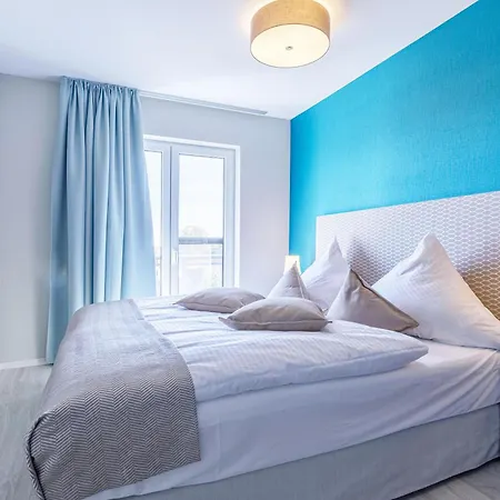 Boddenperle - 5-sterne-ferienwohnung Mit Ostbalkon, 2 Baedern & Strandhaus-charme Wustrow (Fischland)